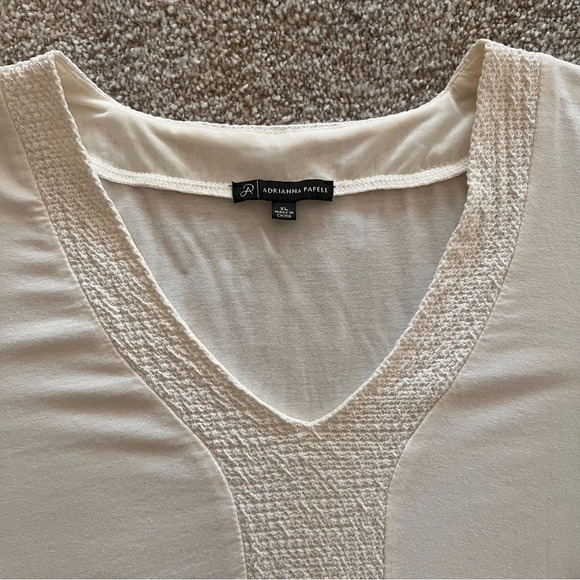 Adrianna Papell 3/4 Sleeve White Pullover Asymmetrical Blouse - Picture 5 of 9